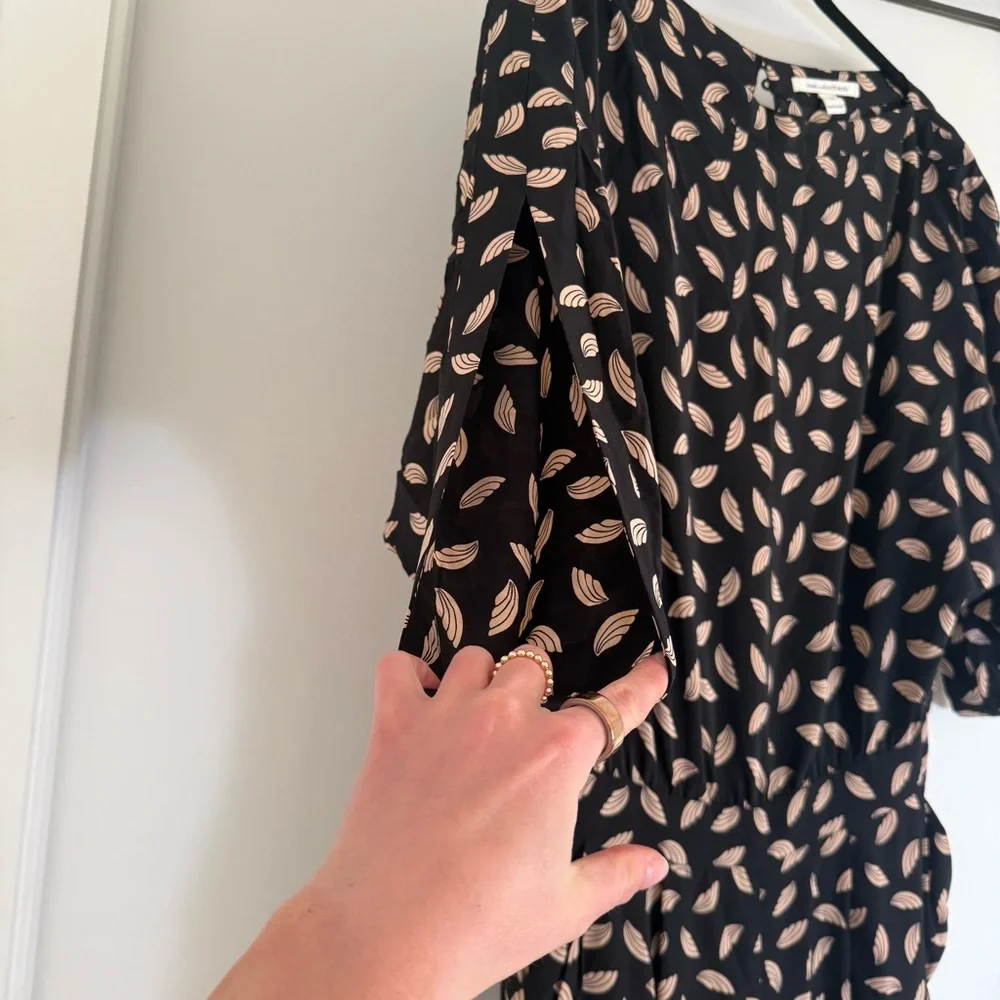 Diane Von Furstenburg 100% Silk Lucy Printed Black Jumpsuit 8 Selena Gomez Y2K